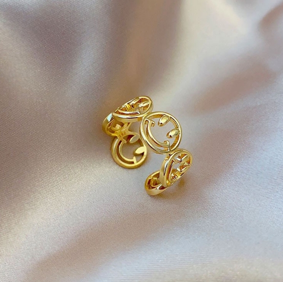 Smiley face big opening hollow ring - Picture 3 of 4